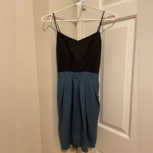 BCBGeneration Black/Green Strappy Mini Dress With Pockets Size 2